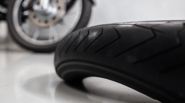 Top neumáticos moto 150 70 R18 de buena calidad y precios bajos